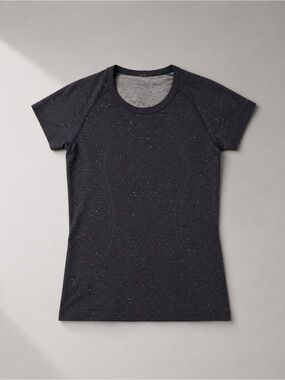 Lululemon Swiftly Tech Black Marled Short Sleeve Tee size 8